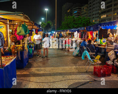 Nachtmarkt. Copacabana. Rio De Janeiro. Brazilien Stockfoto