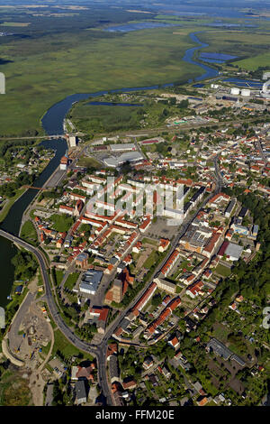 Luftaufnahme, Anklam, Kirchen, Peene-Fluss, Marktplatz, Anklam, Ostsee, Mecklenburg-Vorpommern, Deutschland, Europa, Antenne Stockfoto