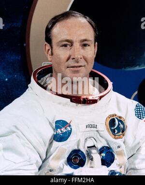 Porträt der Apollo 14 lunar landing Mission Astronaut und Lunar Module pilot Edgar D. Mitchell am Johnson Space Center 3. Dezember 1970 in Houston, Texas. Stockfoto