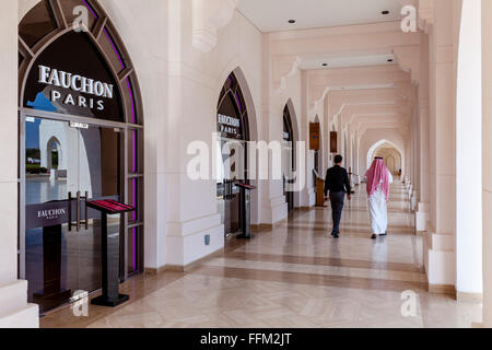 Fauchon Cafe am Royal Opera House Muscat, Sultanat Oman Stockfoto