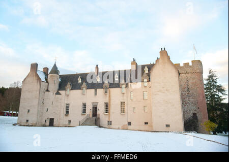 Trommel-Schloss im Schnee in Aberdeenshire, Schottland. Stockfoto