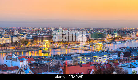 Budapest, Kettenbrücke, Ungarn Stockfoto