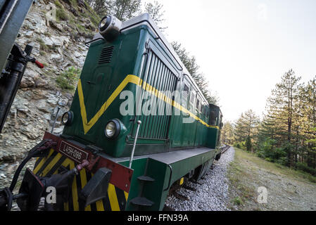 FAUR Diesellok L45H 096 von 1987 Sargan acht Schmalspur-Museumsbahn von Mokra Gora nach Sargan Vitasi, Serbien Stockfoto