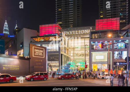 Pavillion Einkaufszentrum, Kuala Lumper, Malaysia am Abend Stockfoto