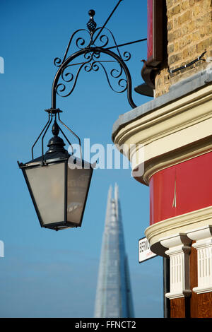 Die Scherbe wie aus The Angel Pub auf Bermondsey Wall East, London zu sehen Stockfoto