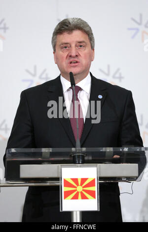 Prag, Tschechien - 15. Februar 2016: The Prime Minister von der Republik von Mazedonien Gjorge Ivanov spricht während einer Stockfoto