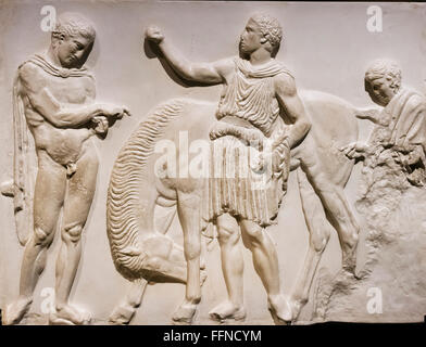 Detail eines der Parthenon-Skulpturen oder "Elgin Marbles", antiken Griechenland und Rom Galerien, British Museum, London, UK Stockfoto