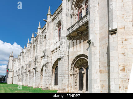 Panorama des Hieronymus-Kloster in Belem, Lissabon, Portugal. Stockfoto