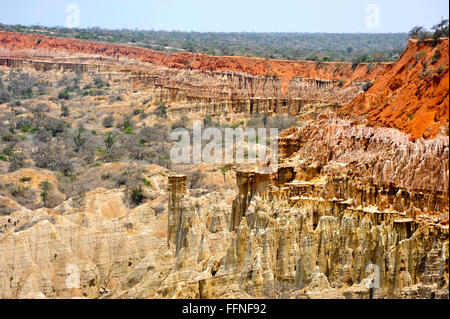 Miradouro da Lua ist eine Reihe von Klippen 40 km südlich von Luanda, Angola. Im Laufe der Zeit, Erosion durch Wind und Regen, die Erstellung der lunar Stockfoto