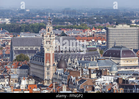 Blick auf das Zentrum von Lille mit Chamber Of Commerce, aufbauend auf die Hauptsache Stockfoto