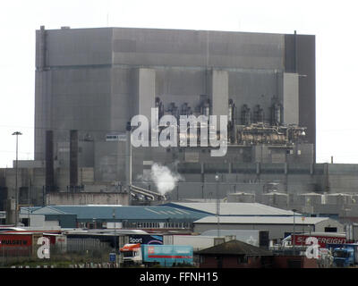 Datei-PIC: Heysham Kraftwerk, Heysham, Lancaster, UK. 13. August 2014.    Heysham 1 EDF Energy hat neue geplante Schließung Termine für Kraftwerke Heysham 1 und Heysham 2 angekündigt.  Die geplante Auflösungsdatum Heysham 1 wurde um fünf Jahre bis 2024 verlängert.  Die geplante Auflösungsdatum Heysham 2 wurde von sieben Jahren bis 2030 verlängert. Bildnachweis: David Billinge/Alamy Live-Nachrichten Stockfoto