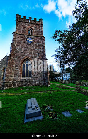 Die Kirche des Hl. Johannes des Täufers an whitbourne ist eine von einer Gruppe von sechs Pfarreien, die die Pfarrei von größeren whitbourne Stockfoto