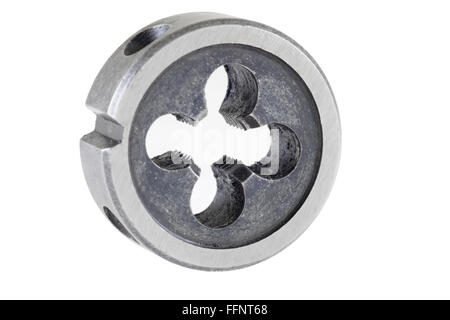 Thread Stanzform auf weißem Hintergrund, Closeup-Clipping-Pfad Stockfoto