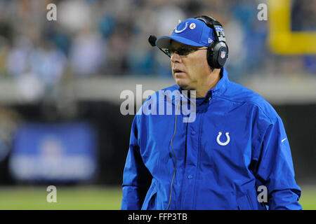 8. November 2012 - Jacksonville, FL, USA - Indianapolis Colts interim Leiter Trainer Bruce Arians während der NFL Football-Spiel zwischen den Jacksonville Jaguars und die Colts im EverBank Field am 8. November 2012 in Jacksonville, Florida.  Die Colts gewann 27-10. . ZUMA Press/Scott A. Miller. (Kredit-Bild: © Scott A. Miller über ZUMA Draht) Stockfoto