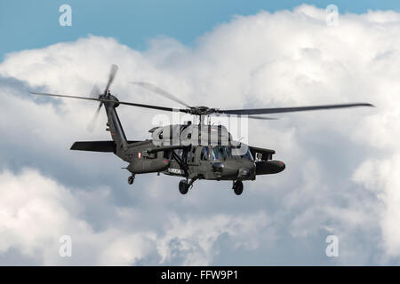 Sikorsky S-70A Blackhawk Hubschrauber 6M-BG der Österreichischen Luftstreitkräfte. Stockfoto