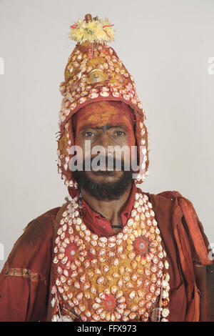Gondhali von Sholapur Bezirk, Maharashtra, Indien Herr #687Z Stockfoto