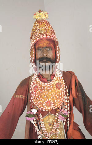Gondhali von Sholapur Bezirk, Maharashtra, Indien Herr #687Z Stockfoto