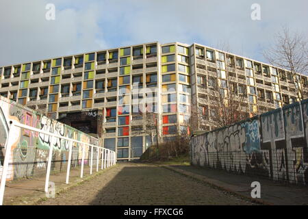 Wohnungen auf der Park Hill-Wohnsiedlung in der Stadt von Sheffield, South Yorkshire England UK Stockfoto