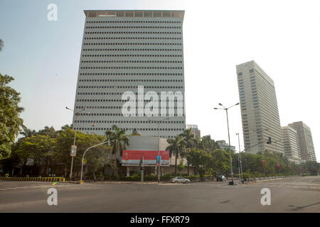 Lockdown leere Straße; Air India Gebäude; nariman Punkt; marine Antrieb; mumbai; maharashtra; Indien; asien Stockfoto