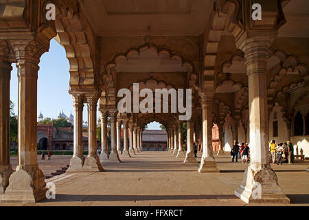 Perle Moschee (Moti Masjid) im roten Fort im Jahre 1654 eingeschnürt, Welterbe, Agra, Uttar Pradesh Stockfoto