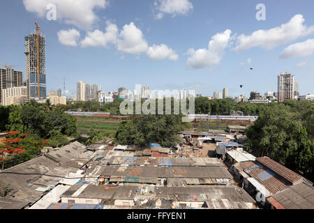 Slum von Mittel- und Westeuropa Dadar; Bombay Mumbai; Maharashtra; Indien Stockfoto