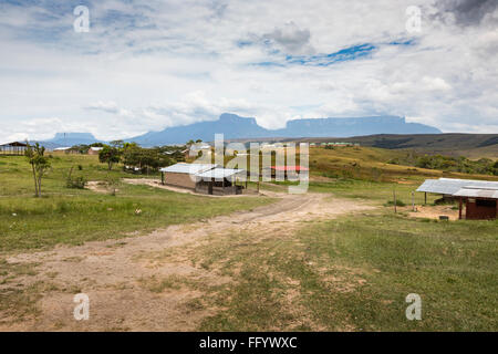 Verfolgen Sie nach Mount Roraima - Venezuela, Südamerika Stockfoto