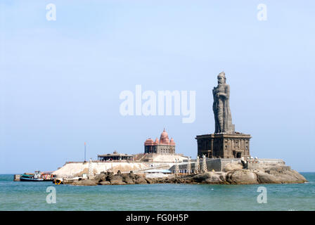 Shripada Mandapam Swami Vivekananda Rock Memorial und Thiruvalluvar Statue unsterblichen Dichter, Kanyakumari, Tamil Nadu, Indien Stockfoto