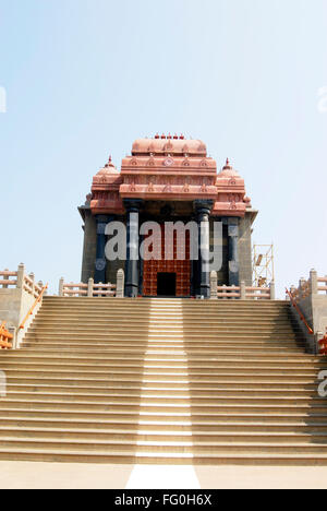 Vorderansicht des Swami Vivekananda Rock Memorial Mandapam eingeweiht im Jahre 1970, Kanyakumari, Tamil Nadu, Indien Stockfoto