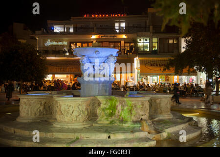 Griechenland, Kreta, Heraklion, Platia Venizelou Morosini Brunnen Stockfoto