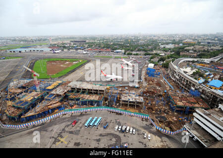 Luftaufnahme der Chhatrapati Shivaji international Airport; Sahar; Bombay Mumbai; Maharashtra; Indien Stockfoto