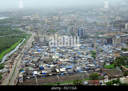 Luftaufnahme von Dharavi Slum; Bombay Mumbai; Maharashtra; Indien Stockfoto