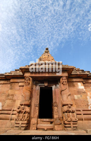 Raja Rani Tempel von gold aus rotem Sandstein-Statuen von acht Dipalakas Bewachung acht Himmelsrichtung Bhubaneswar Orissa Stockfoto