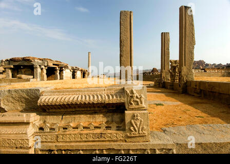 Ruinen des Vijayanagar-Reiches in Hampi, Karnataka, Indien Stockfoto