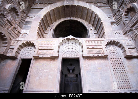 Bedsa Fels geschnitten Höhle aus der Zeit um 2. Jahrhundert v. Chr., District Pune, Maharashtra, Indien Stockfoto