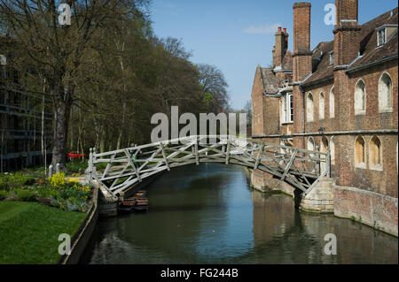 Die Mathematical Bridge über den Fluss Cam in der Universität Cambridge, England UK Stockfoto