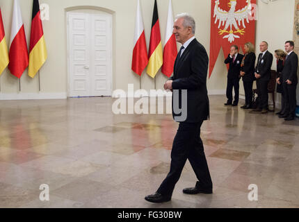 Warschau, Polen. 17. Februar 2016. Präsident des Deutschen Bundesrates Stanislaw Tillich während des Treffens mit Präsident von Polen Andrzej Duda Credit: Mateusz Wlodarczyk/Pacific Press/Alamy Live News Stockfoto