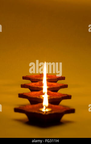 Reihe von Diyas Diwali-fest Stockfoto