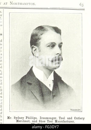 Diese illustrierte Vintage-Bewertung bietet einen Leitfaden zu den besten Einkaufsmöglichkeiten in Northampton und zeigt wichtige Geschäftsviertel, Geschäfte und lokale Dienstleistungen in der Gegend hervor. Stockfoto