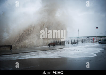 Schlechtes Wetter in Weston Supermare - Storm Imogen Stockfoto