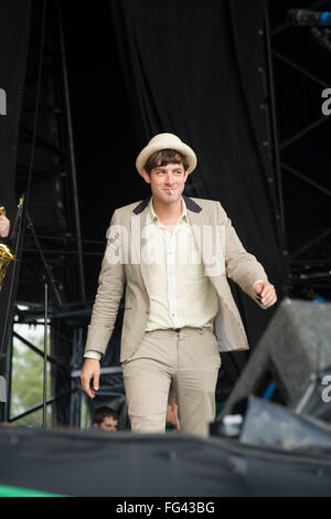 Mark Ronson, die Durchführung auf der anderen Bühne auf dem Glastonbury Festival Juni 2008, Somerset, England, Vereinigtes Königreich. Stockfoto