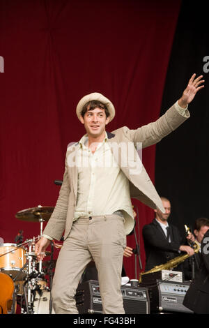 Mark Ronson, die Durchführung auf der anderen Bühne auf dem Glastonbury Festival Juni 2008, Somerset, England, Vereinigtes Königreich. Stockfoto