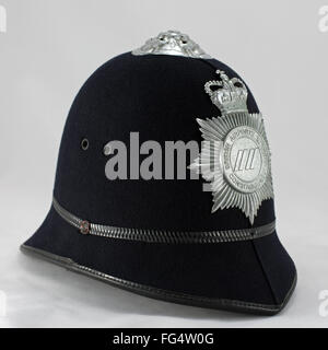 Polizeihelm aus der britischen Flughäfen Behörde Constabulary Stockfoto