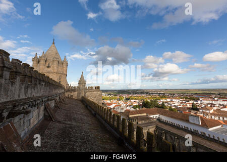 Ansicht von Evora aus dem Dach der Kathedrale von Evora, Portugal Stockfoto
