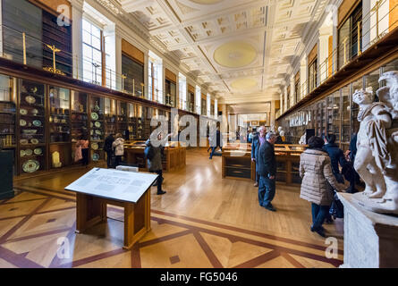 Die Erleuchtung Galerie (ehemals des Königs Bibliothek) im British Museum, Bloomsbury, London, England, UK Stockfoto