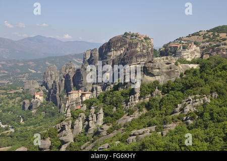 Kloster Rousanou und St. Nikolaus Anapausas, Meteora, Thessalien, Griechenland Stockfoto