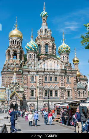 Die Kirche des Retters auf Blut vom Gribojedow-Kanal Embankment, Sankt Petersburg, nordwestliche Region, Russland Stockfoto