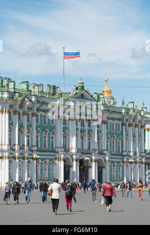 18. Jahrhundert Staatliche Eremitage, Schlossplatz, Sankt Petersburg, nordwestliche Region, Russland Stockfoto