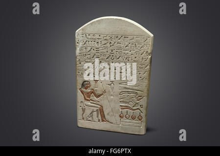 Florenz, Italien - 20. September 2015: Ansicht der ägyptischen Tablet Inschriften mit hieroglyphischen Zeichen in Florenz ausgestellt. Stockfoto