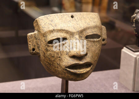 Florenz, Italien - 20. September 2015: Nahaufnahme Detailansicht der kleine basaltischen olmekische Figur in Florenz ausgestellt. Stockfoto