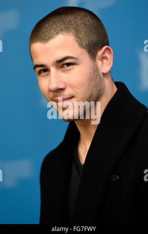 Berlin, Deutschland. 17. Februar 2016. Nick Jonas während der "Ziege" Fototermin bei der 66. Berlin International Film Festival/Berlinale 2016 am 17. Februar 2016 in Berlin, Deutschland. Bildnachweis: Dpa/Alamy Live-Nachrichten Stockfoto